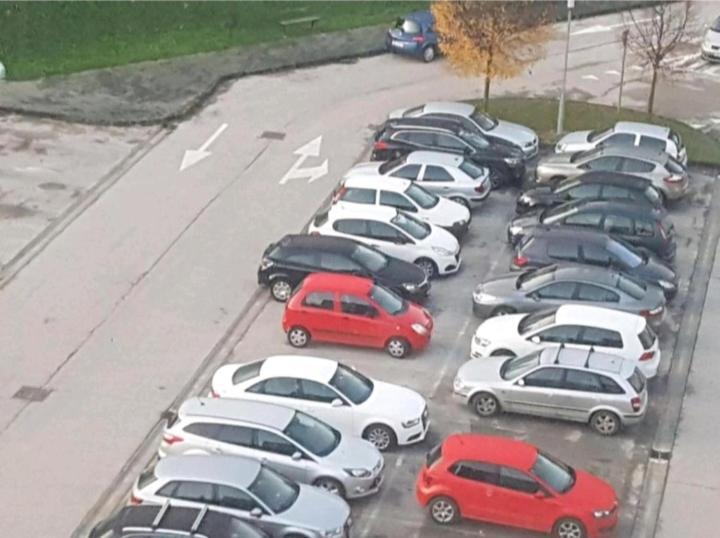 Apartman Lela Karlovac Exteriör bild